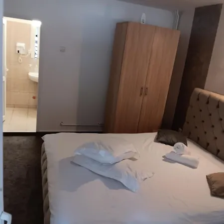Hotel La Protap Calimanesti